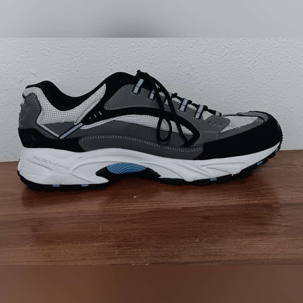 Skechers Black and Gray Chunky Athletic Shoes - Picture 8 of 11